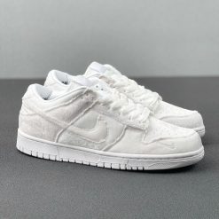 Dunk Low Dover Street Market Triple White Velvet Shoes Sneakers - nk0001911 - Image 6