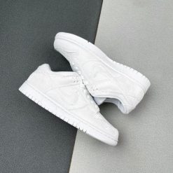 Dunk Low Dover Street Market Triple White Velvet Shoes Sneakers - nk0001911 - Image 4