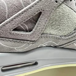 KAWS x AJ 4 Cool Grey Shoes Sneakers – nk0003104 - Image 12