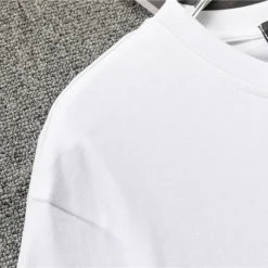 AM Logo-print Cotton T-shirt in White - 278 - ami0000278 - Image 12