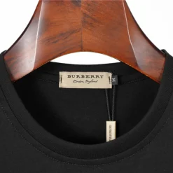 BUR Horseferry T-Shirt in Black - 391 - bbr0000391 - Image 5