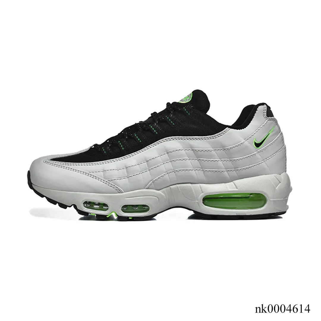 AM 95 Electric Green Shoes Sneakers - nk0004614 - Image 2