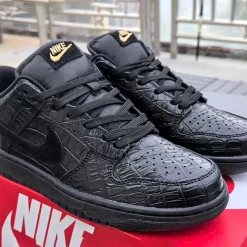 Dunk Low Black Croc Skin Shoes Sneakers - nk0004665 - Image 4