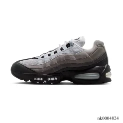 AM 95 OG Big Bubble Blue Tint Shoes Sneakers - nk0004824 - Image 2