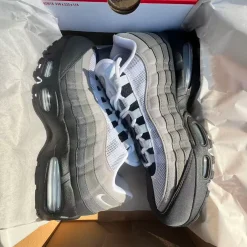 AM 95 OG Big Bubble Blue Tint Shoes Sneakers - nk0004824 - Image 6