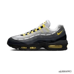 AM 95 SP Undefeated Geo Shanghai Opti Yellow Shoes Sneakers - nk0004993 - Image 2