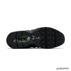 AM 95 Medium Olive Shoes Sneakers - nk0004994 - Image 5