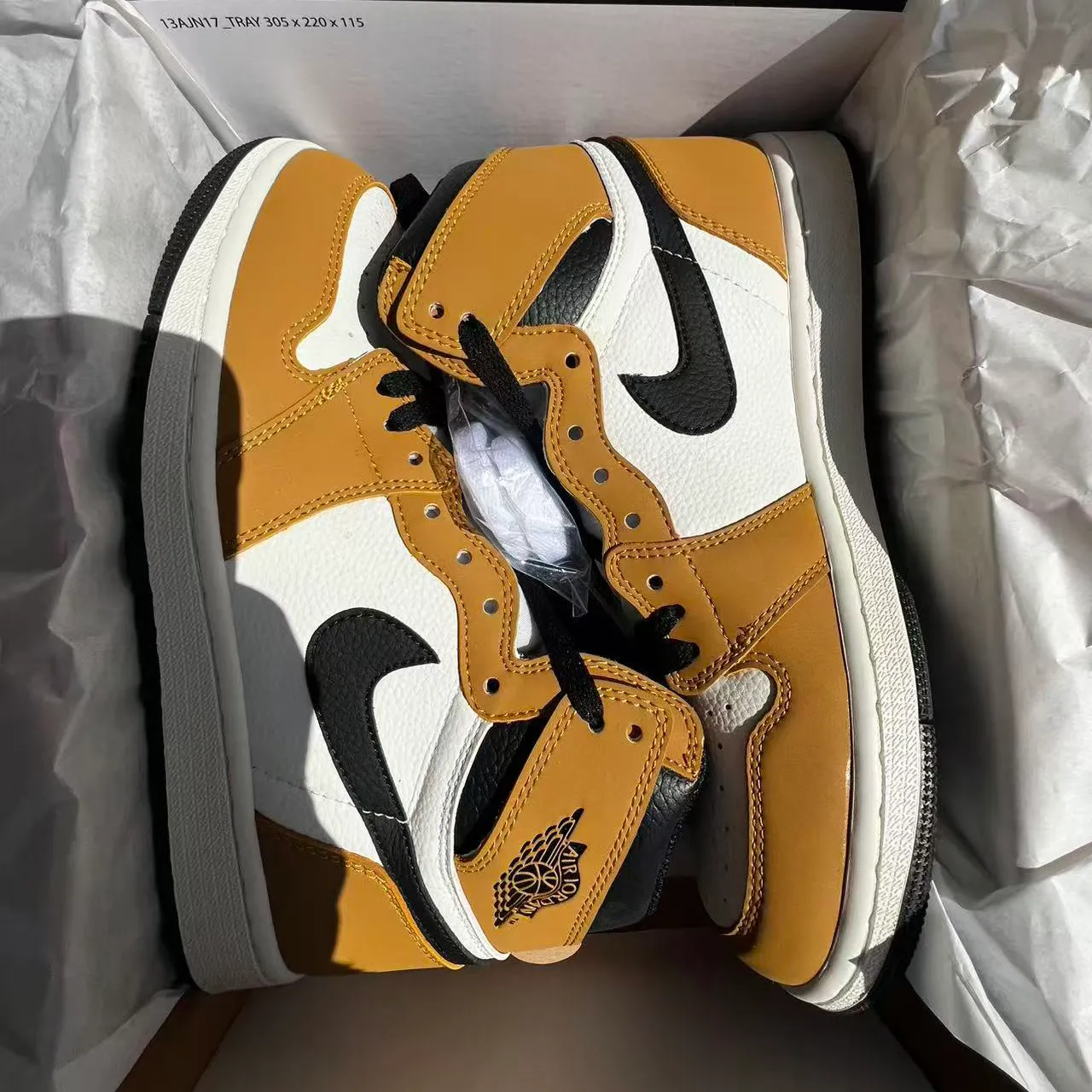 AJ 1 Retro High OG 'Rookie of the Year' Shoes Sneakers – nk0005360 - Image 11