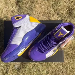 NK Hyperdunk 2008 Kobe Bryant "Lakers Home" Player Edition Shoes Sneakers - nk0005463 - Image 4